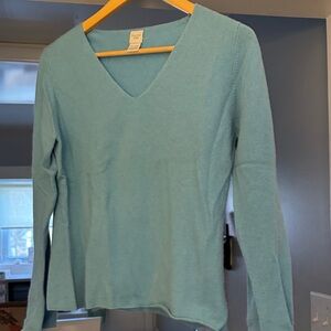 Garnet Hill Powder blue Long Sleeve V-Neck Cashmere Sweater